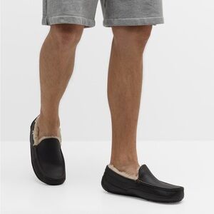 UGG Men’s Black Leather Loafers